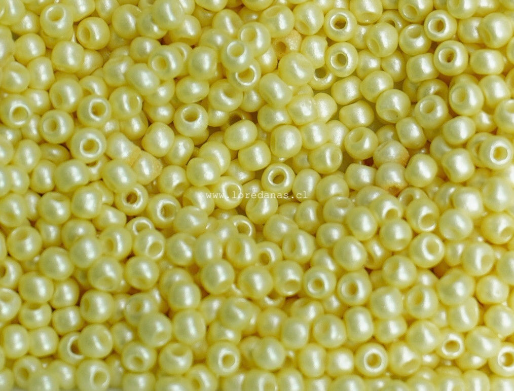 Mostacilla Rocalla FGB 11/0- semicalibrada 10grs | Beige Perlado