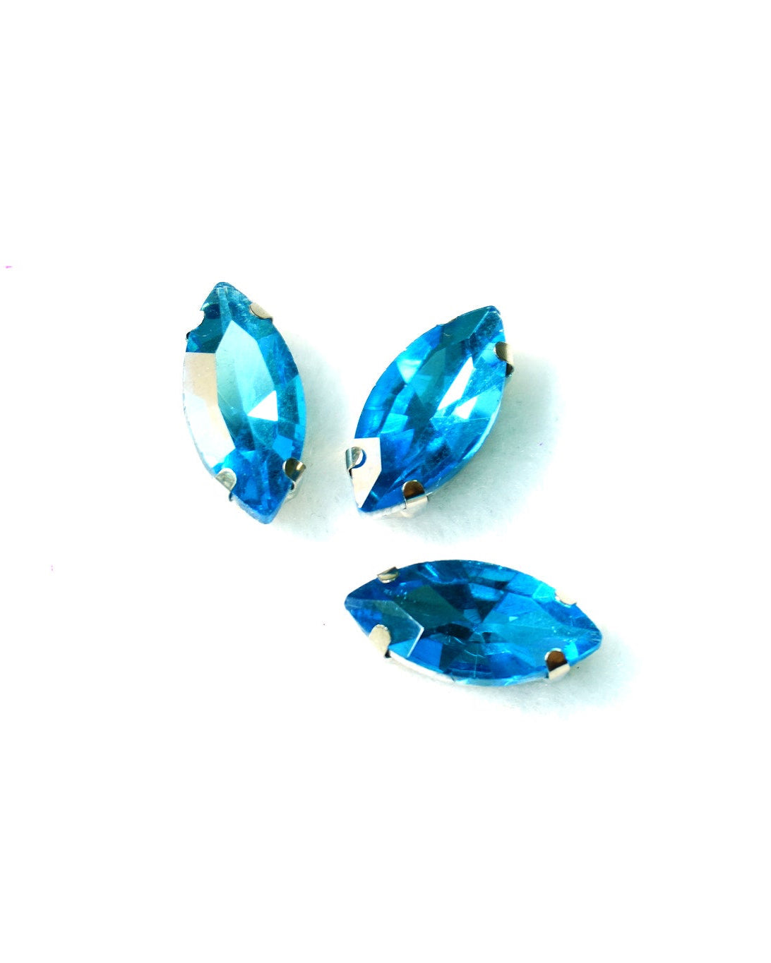 Cristal ojo caballo celeste 7x15mm / 10 unidades BASE PLATEADA