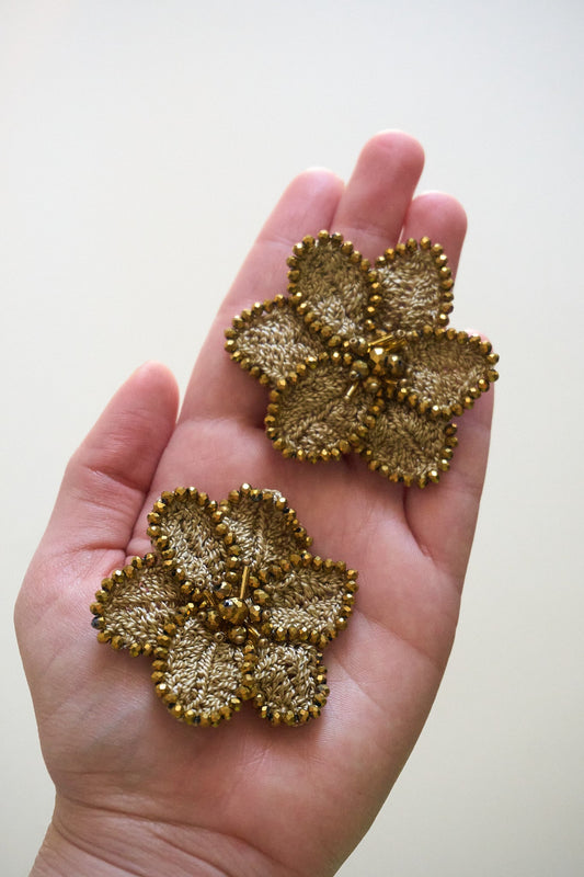 AROS FLOR CROCHET/ DORADO