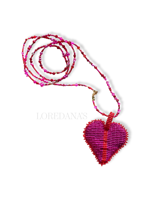 COLLAR CORAZON TEJIDO/  FUCSIA