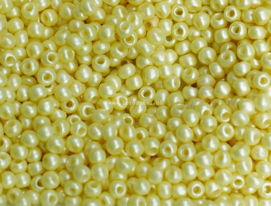 Mostacilla Rocalla FGB 11/0- semicalibrada 10grs | Beige Perlado