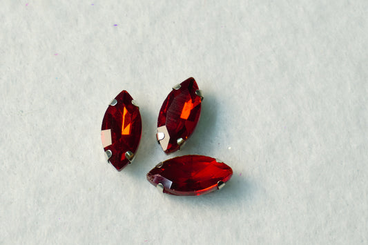 Cristal engarzado rojo- Ojo