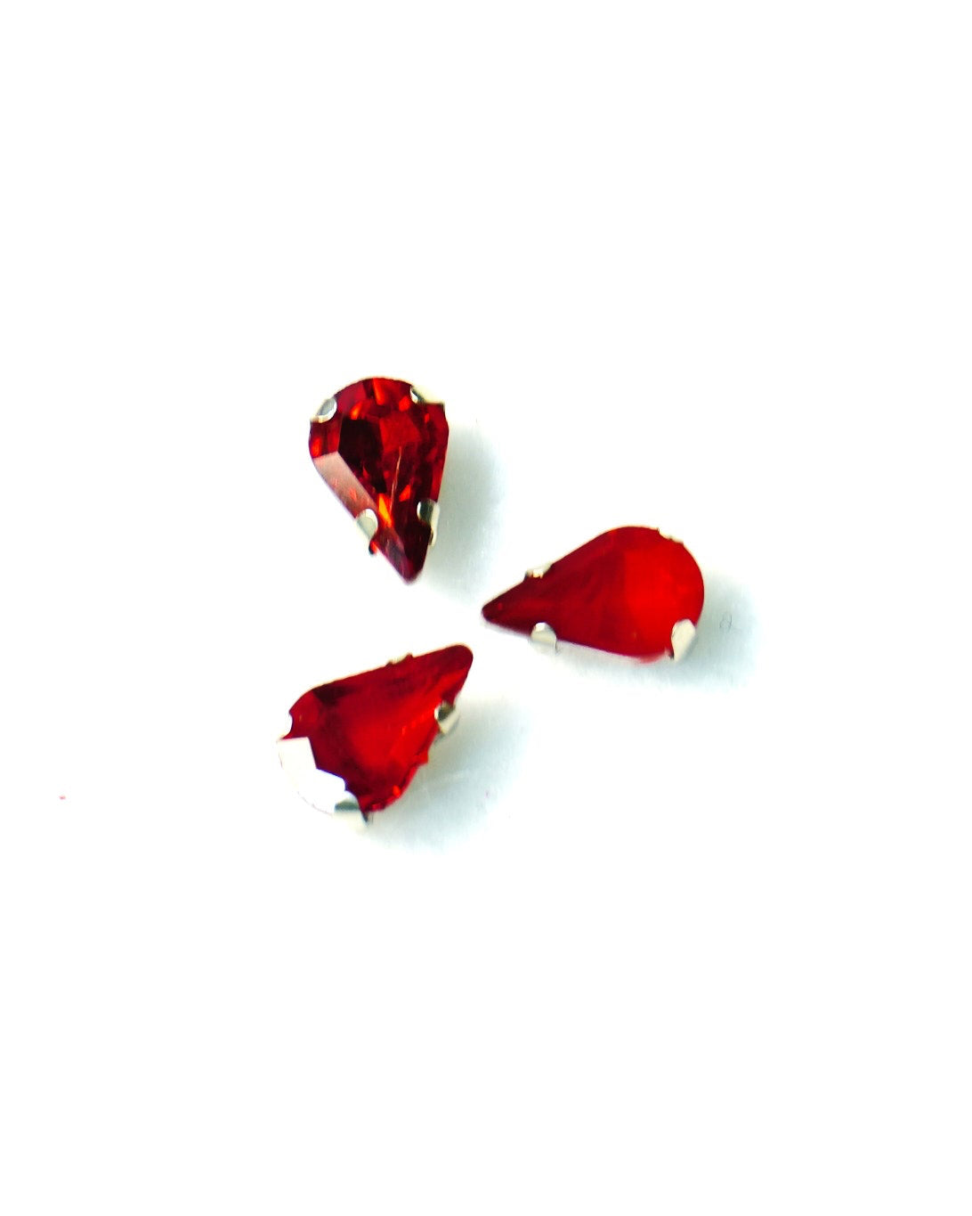 Cristal gota rojo 5x8mm/ 10 unidades BASE PLATEADA