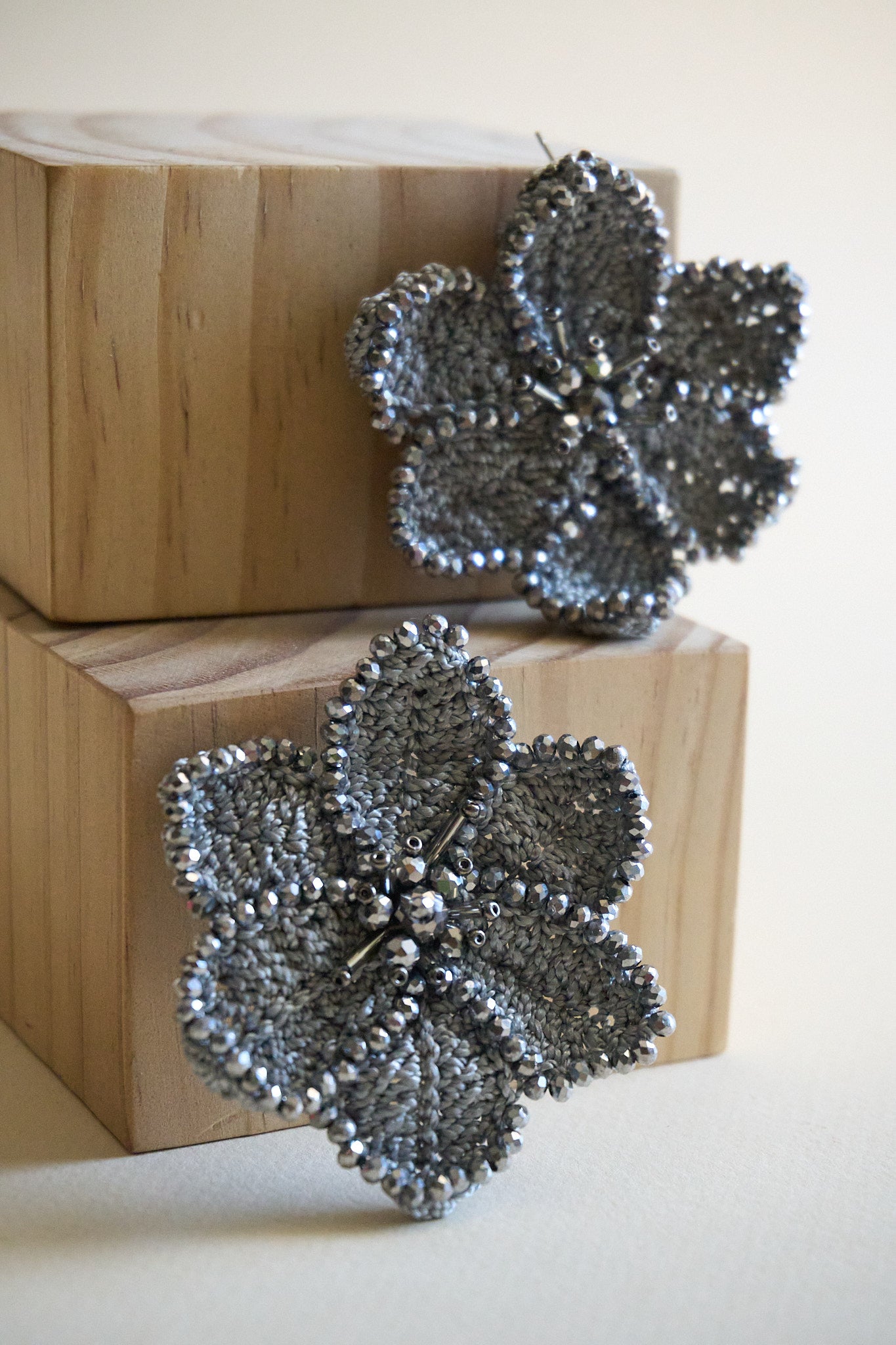 AROS FLOR CROCHET/ PLATEADO