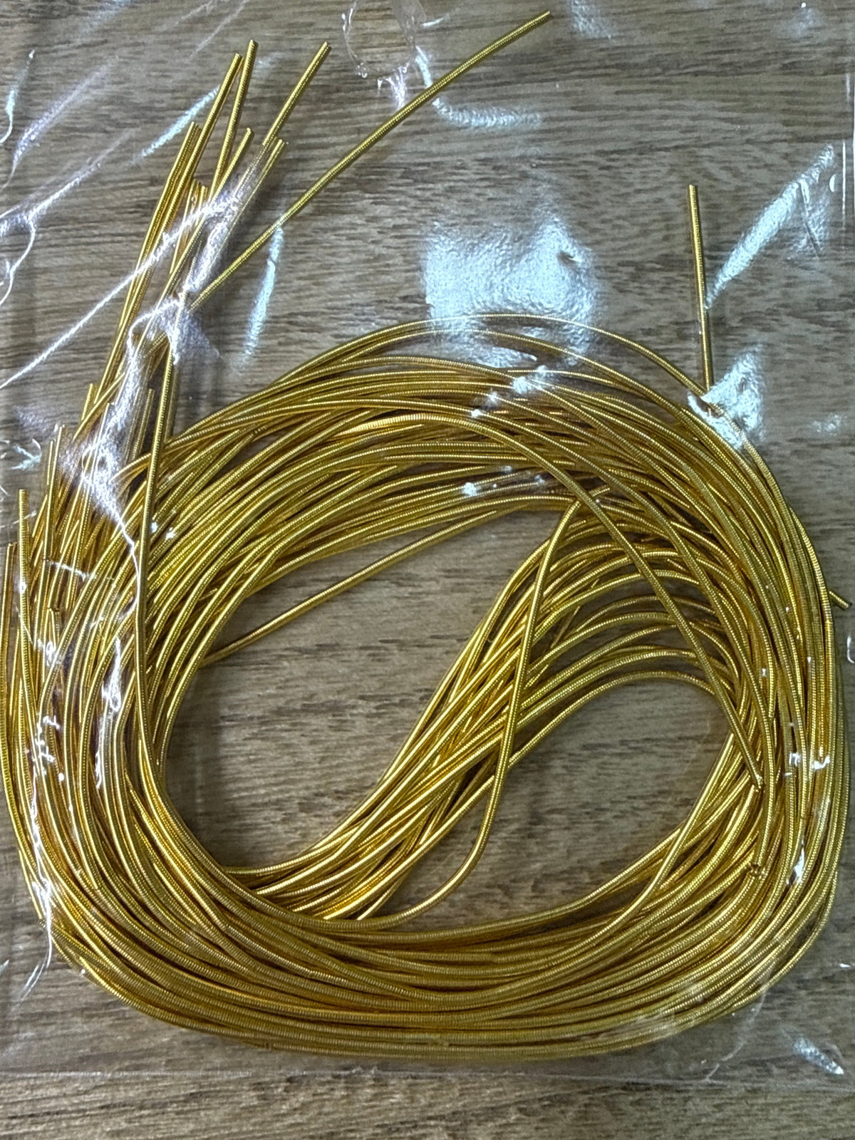 Alambre Frances blando 2mm  Dorado