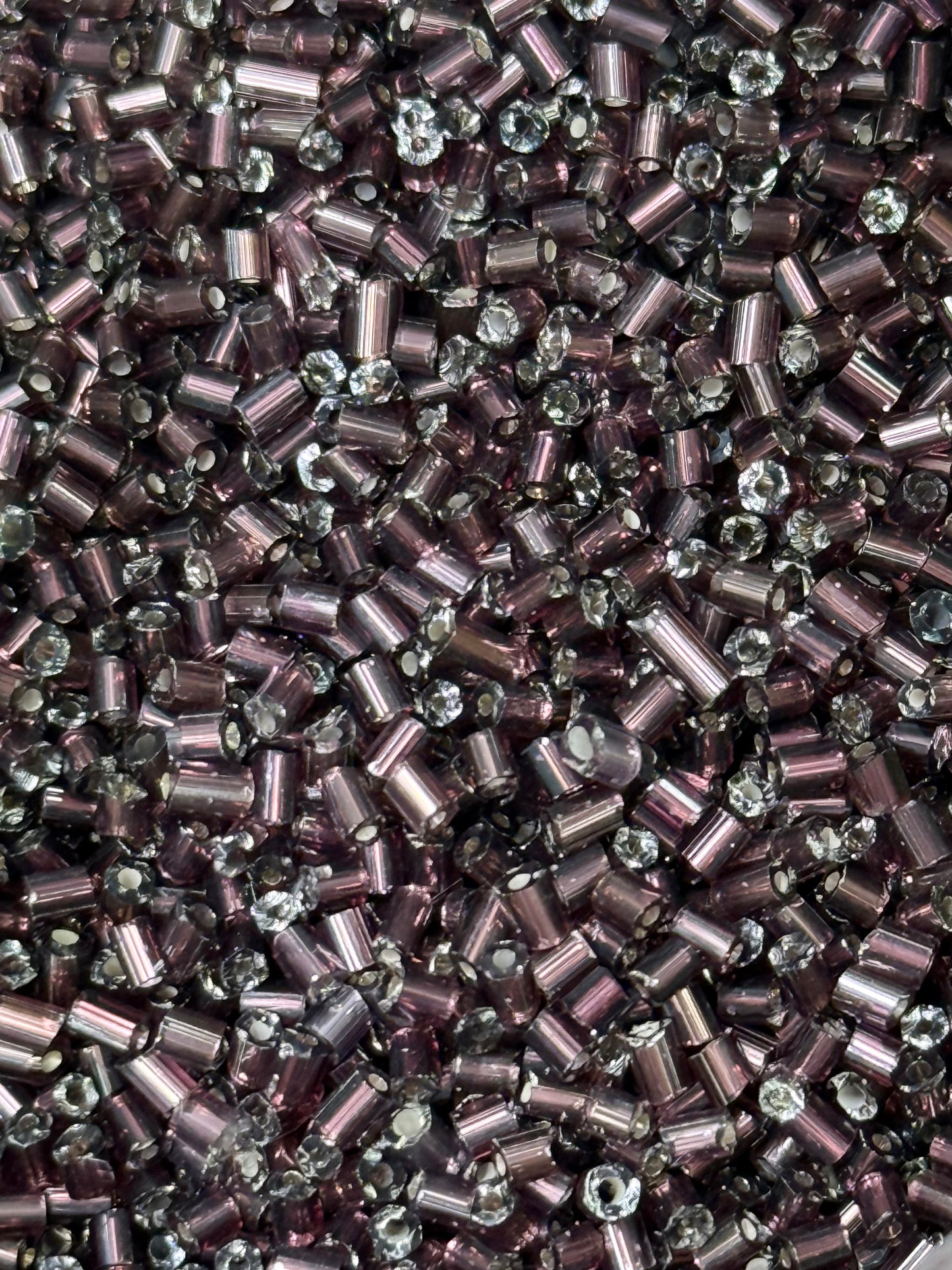 Canutillo Corto- morado oscuro 5 gr