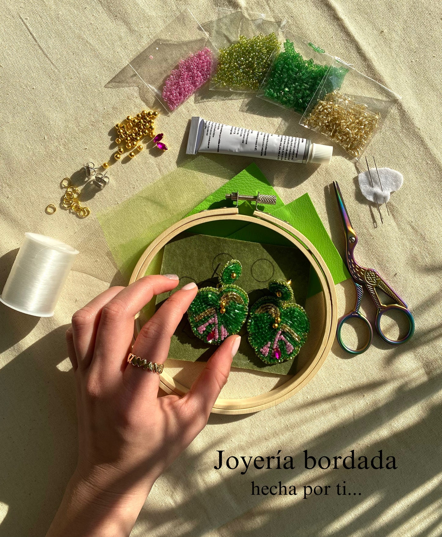 Taller Aros Bordados Hojas Monstera + Kit de materiales (L003)