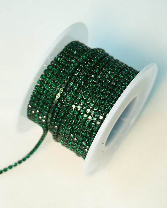 Strass 2mm Verde oscuro/  1 metro