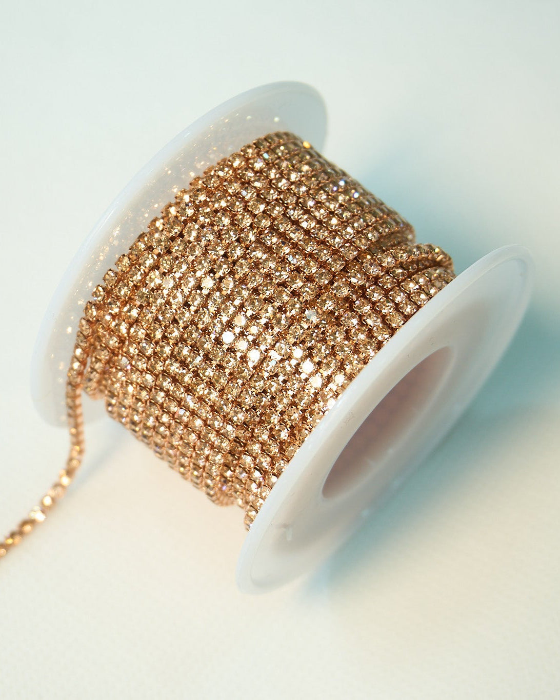 Strass 2mm Rose Gold/  1 metro