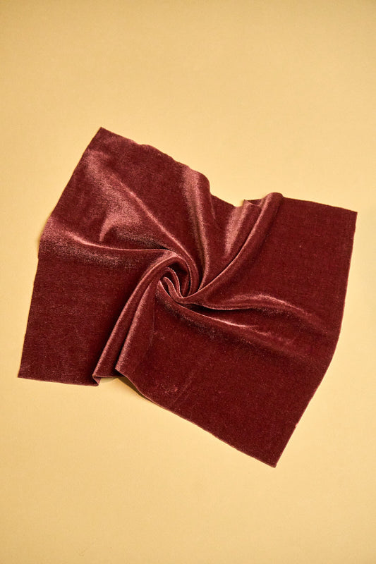 Tela terciopelo elasticado/ BURDEO 29X21