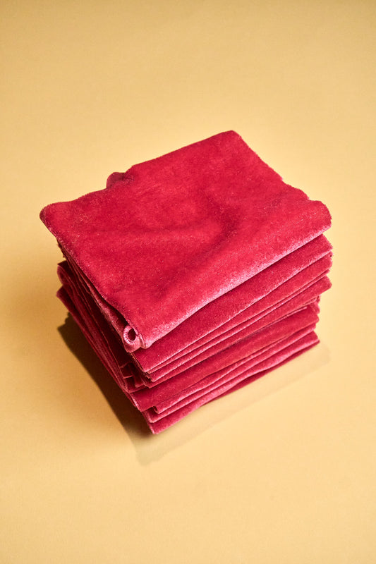 Tela terciopelo elasticado/ FUCSIA 29X21