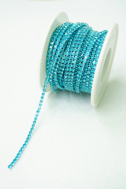 Strass 2mm celeste/  1 metro