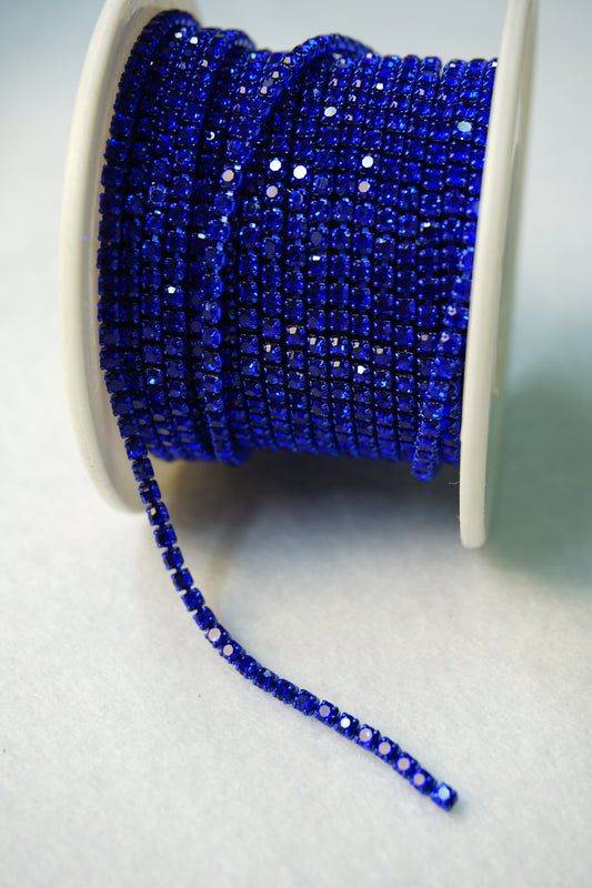 Strass 2mm azul oscuro/  1 metro